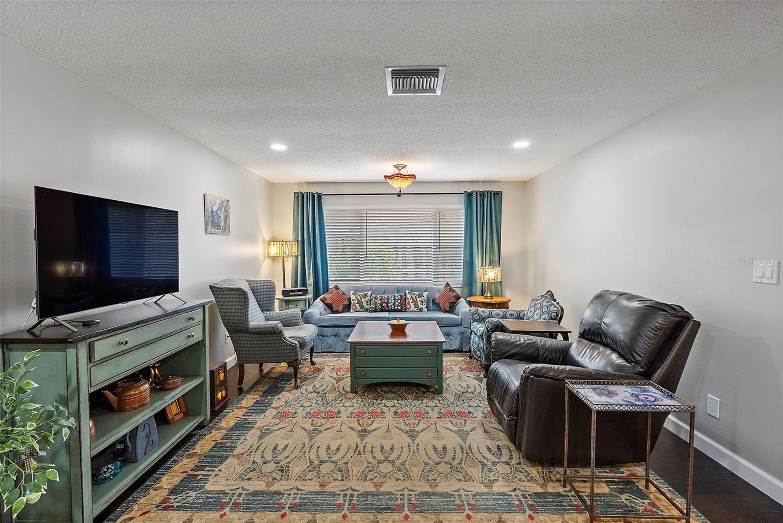 DEL PRADO IMPERIAL UNIT 1 - Residential