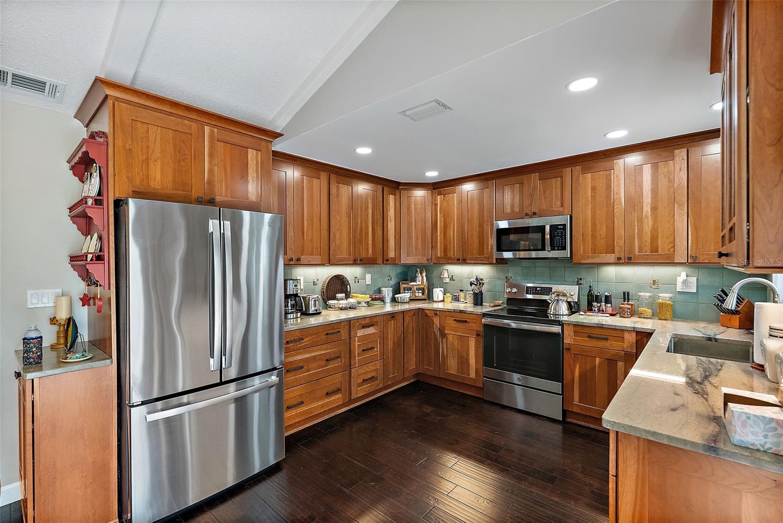 DEL PRADO IMPERIAL UNIT 1 - Residential