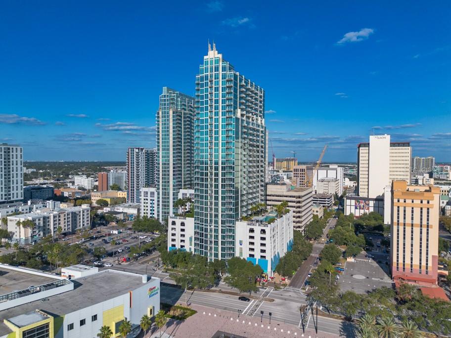 SKYPOINT A CONDO - Residential