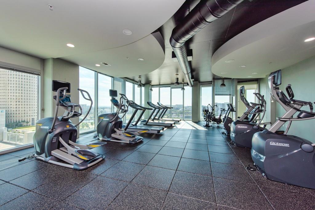 SKYPOINT A CONDO - Residential