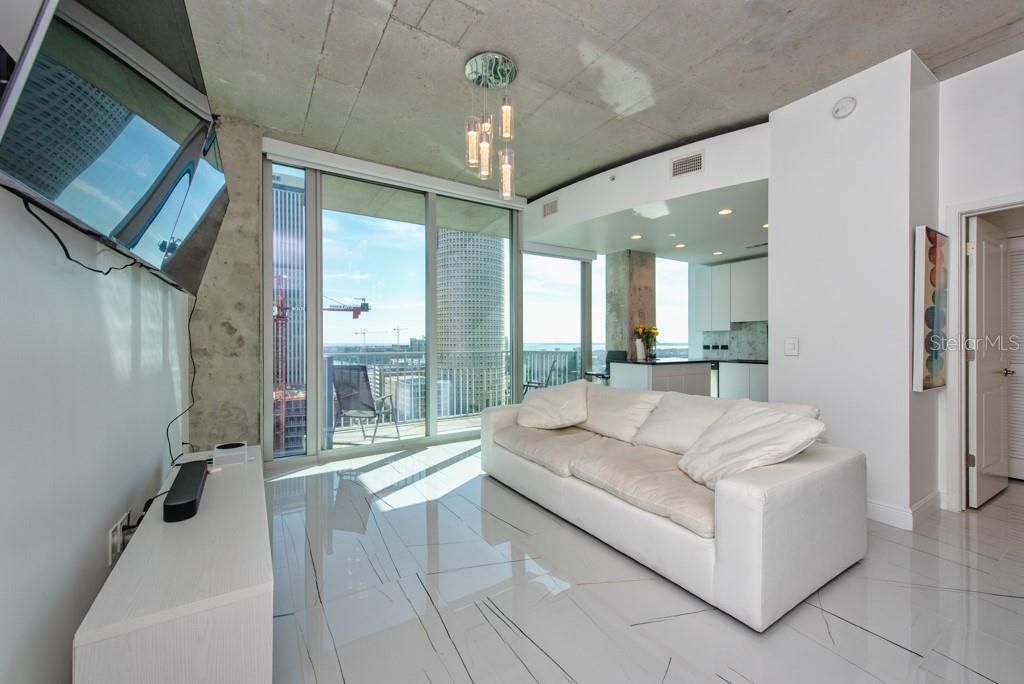 SKYPOINT A CONDO - Residential