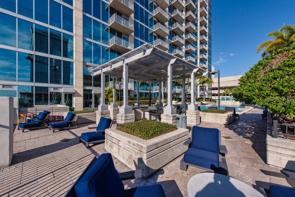 SKYPOINT A CONDO - Residential