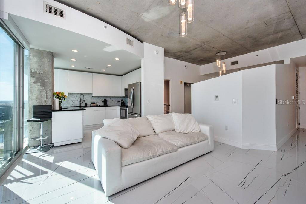 SKYPOINT A CONDO - Residential