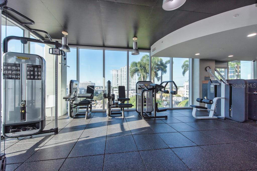 SKYPOINT A CONDO - Residential