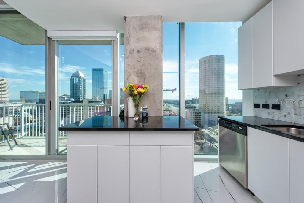 SKYPOINT A CONDO - Residential