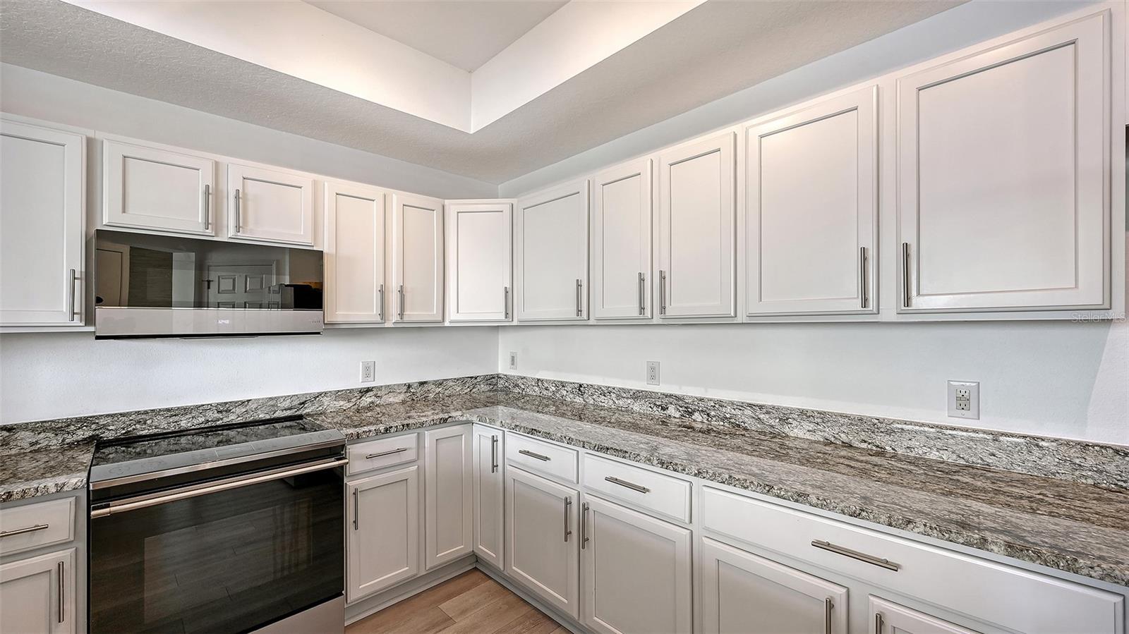 THE HARBOR VILLAS AT DONA BAY - Residential