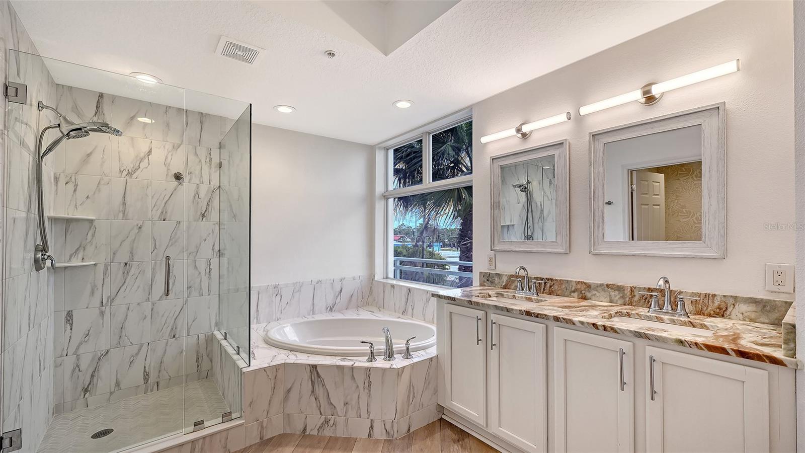 THE HARBOR VILLAS AT DONA BAY - Residential