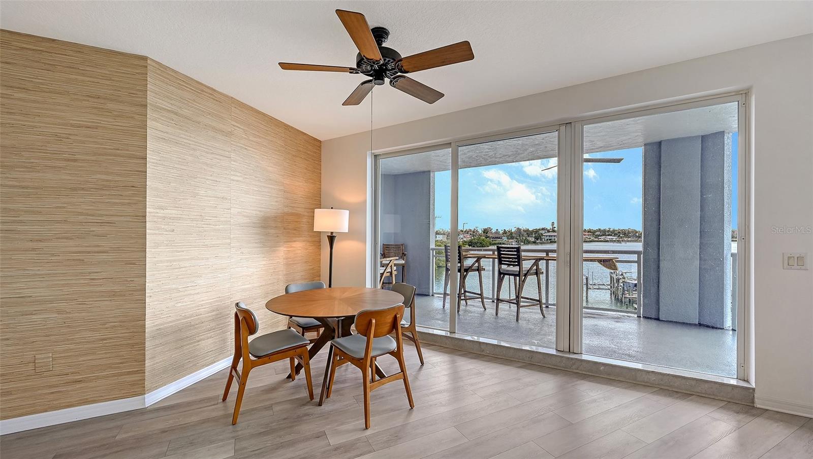 THE HARBOR VILLAS AT DONA BAY - Residential