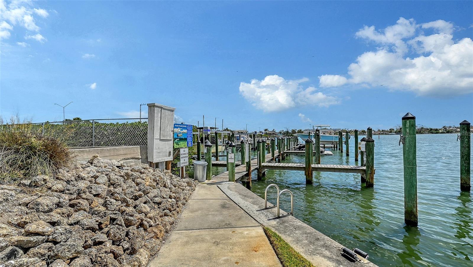 THE HARBOR VILLAS AT DONA BAY - Residential