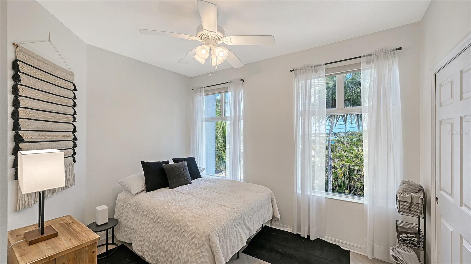 THE HARBOR VILLAS AT DONA BAY - Residential