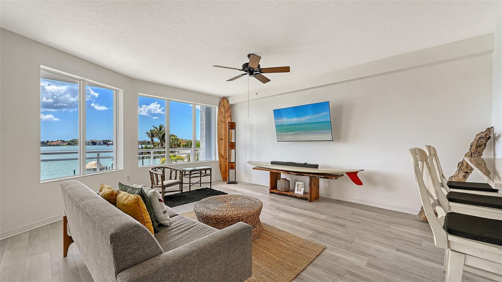 THE HARBOR VILLAS AT DONA BAY - Residential