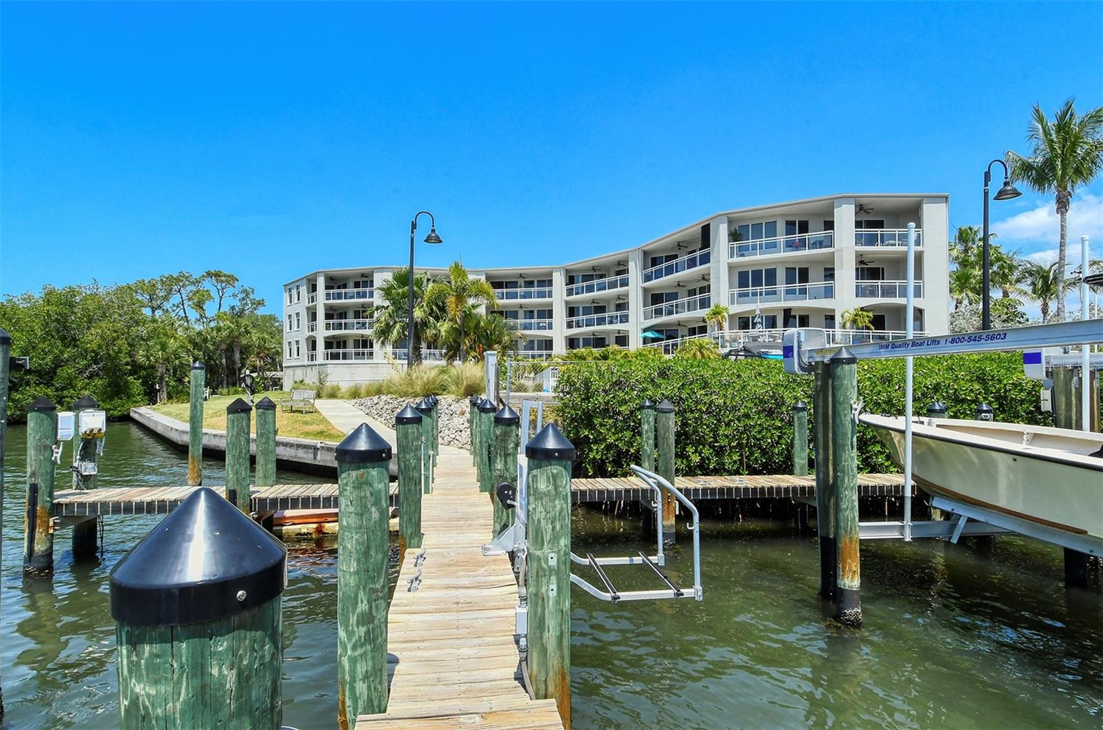 THE HARBOR VILLAS AT DONA BAY - Residential