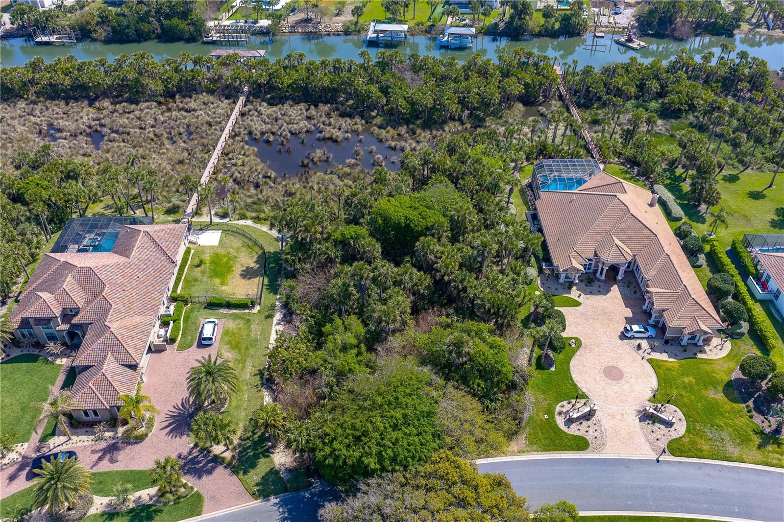 ISLAND ESTATES SUB - Land