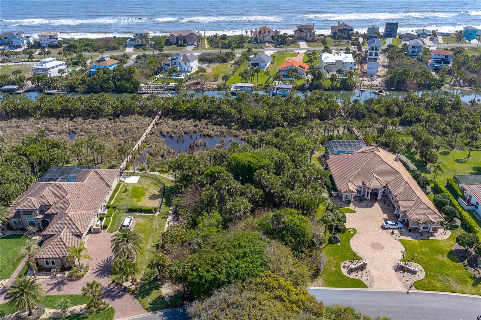 ISLAND ESTATES SUB - Land