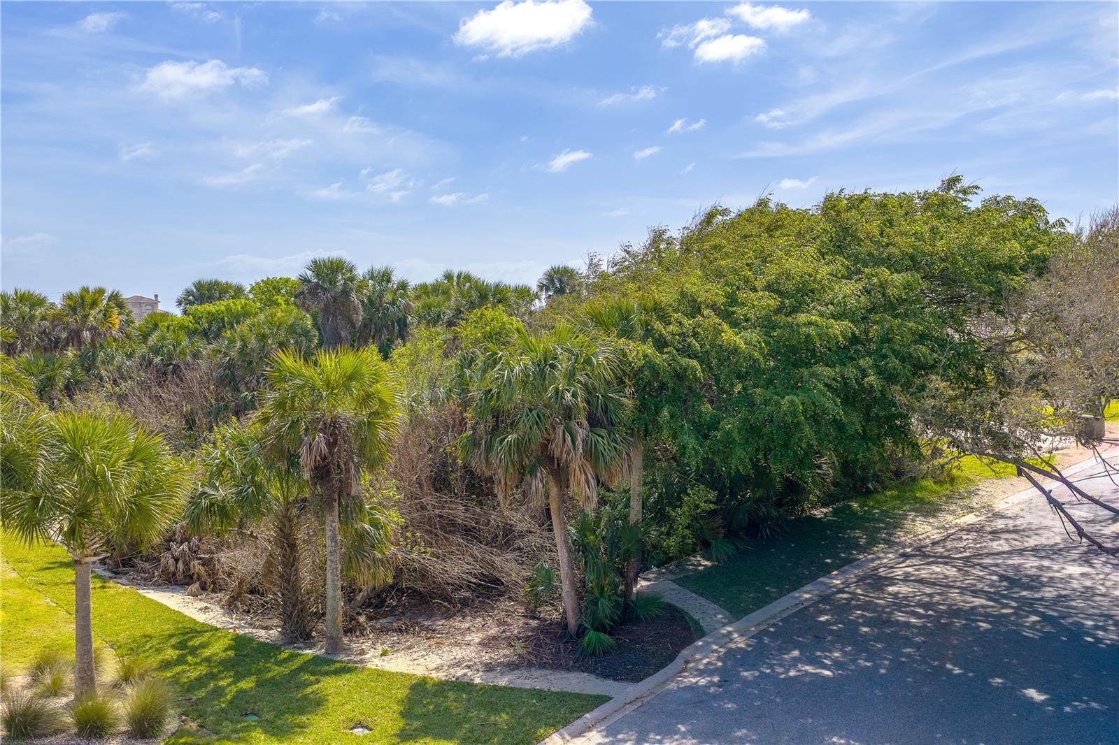 ISLAND ESTATES SUB - Land