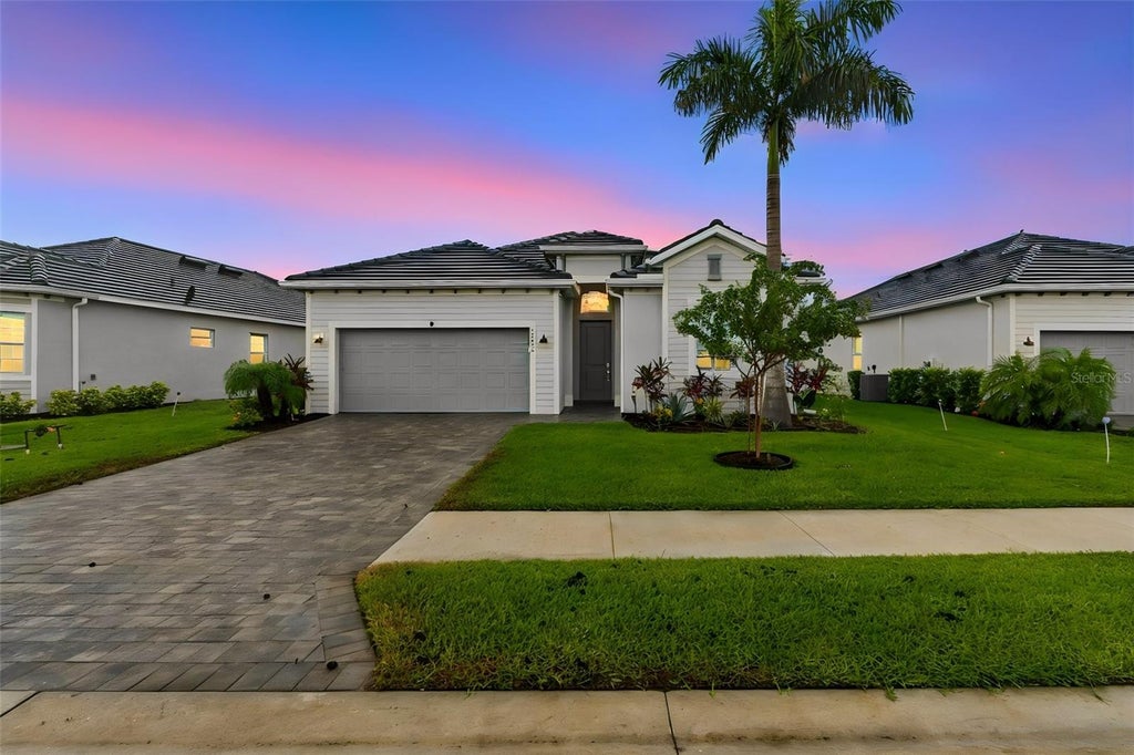 Photo of 17622 Santorini Court, Venice, FL 34293 (MLS # W7888849)