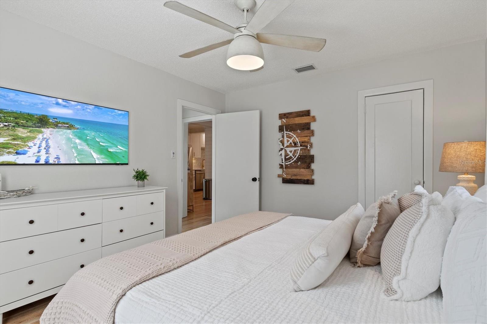 TERRACE GARDENS - Residential Lease