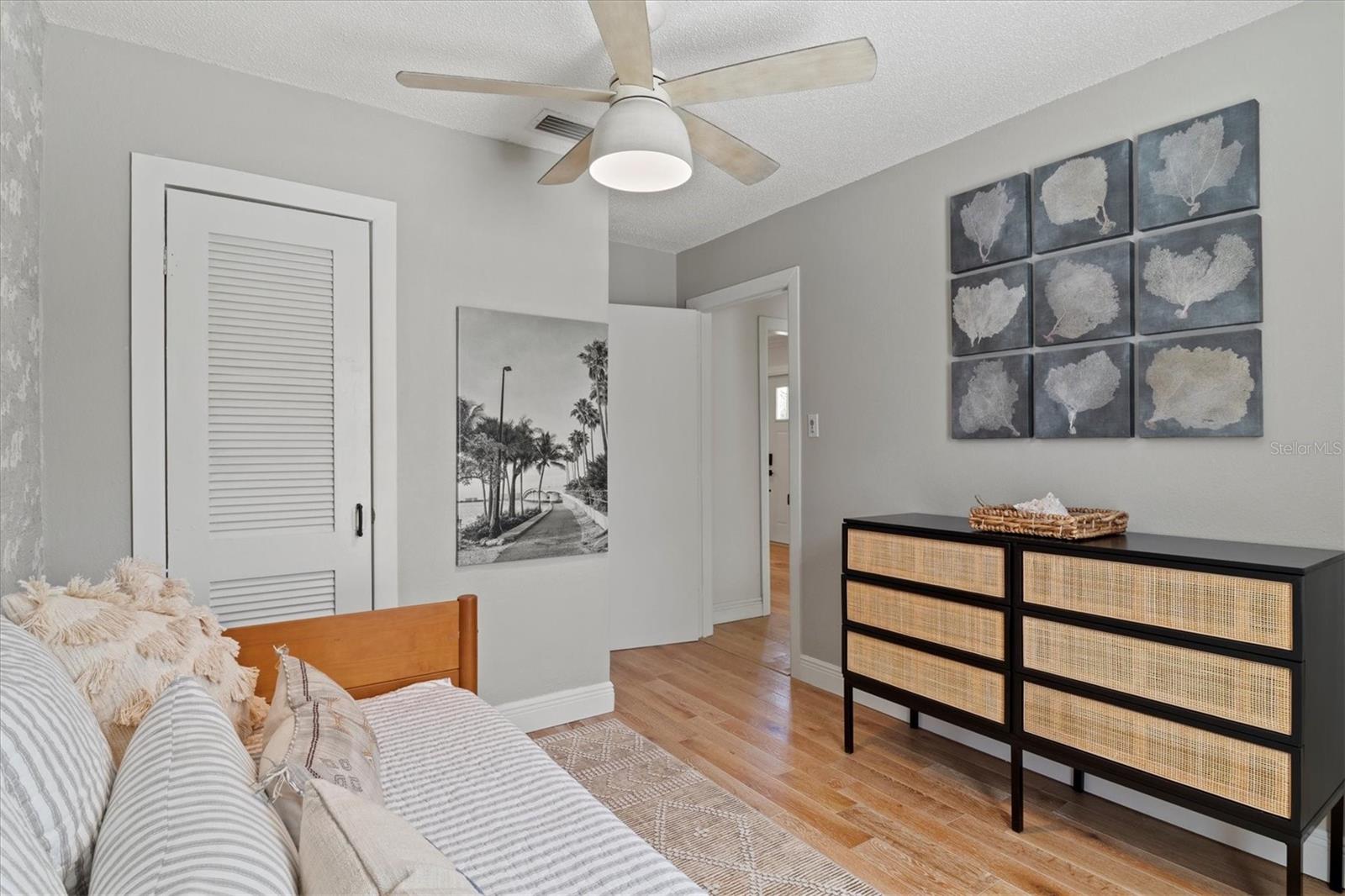 TERRACE GARDENS - Residential Lease