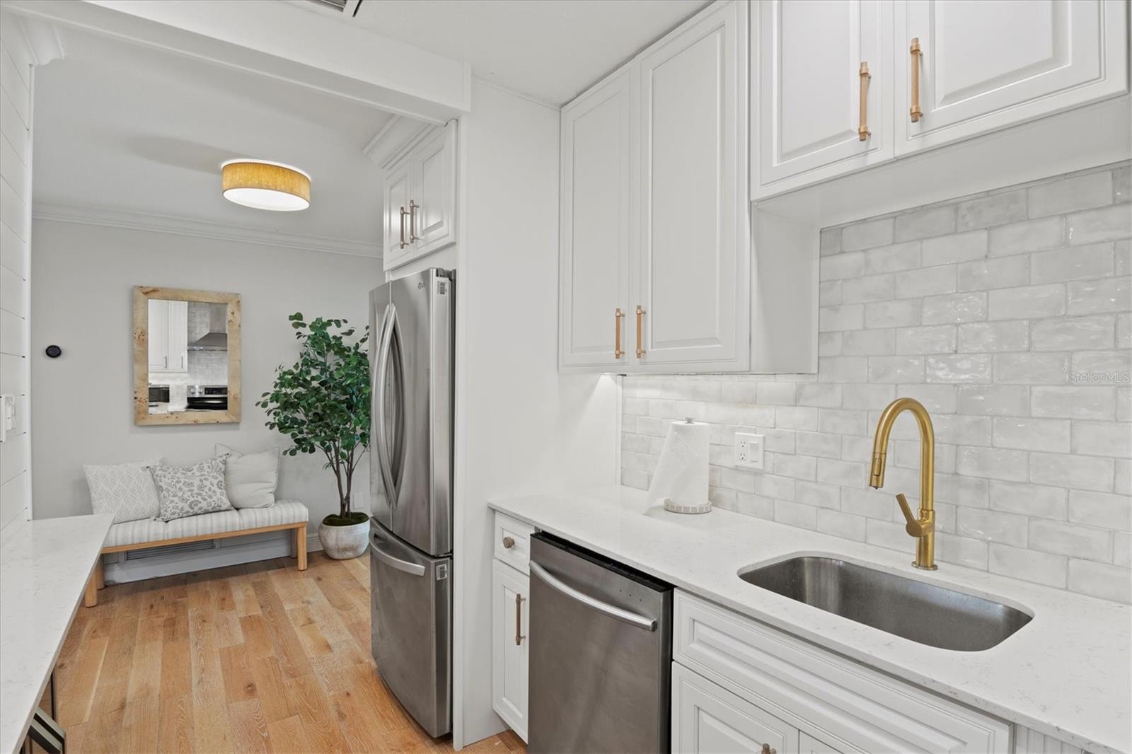 TERRACE GARDENS - Residential Lease