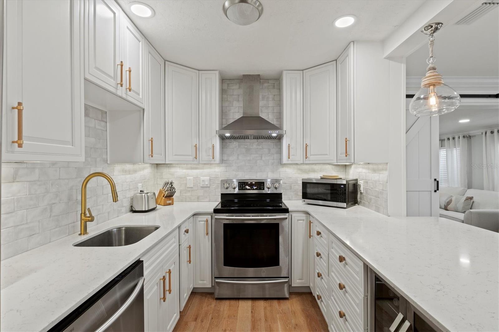 TERRACE GARDENS - Residential Lease