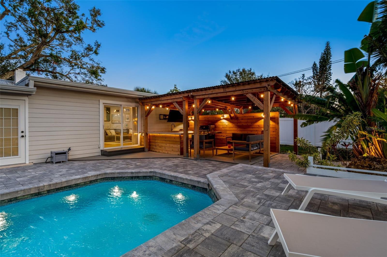 TERRACE GARDENS - Residential Lease