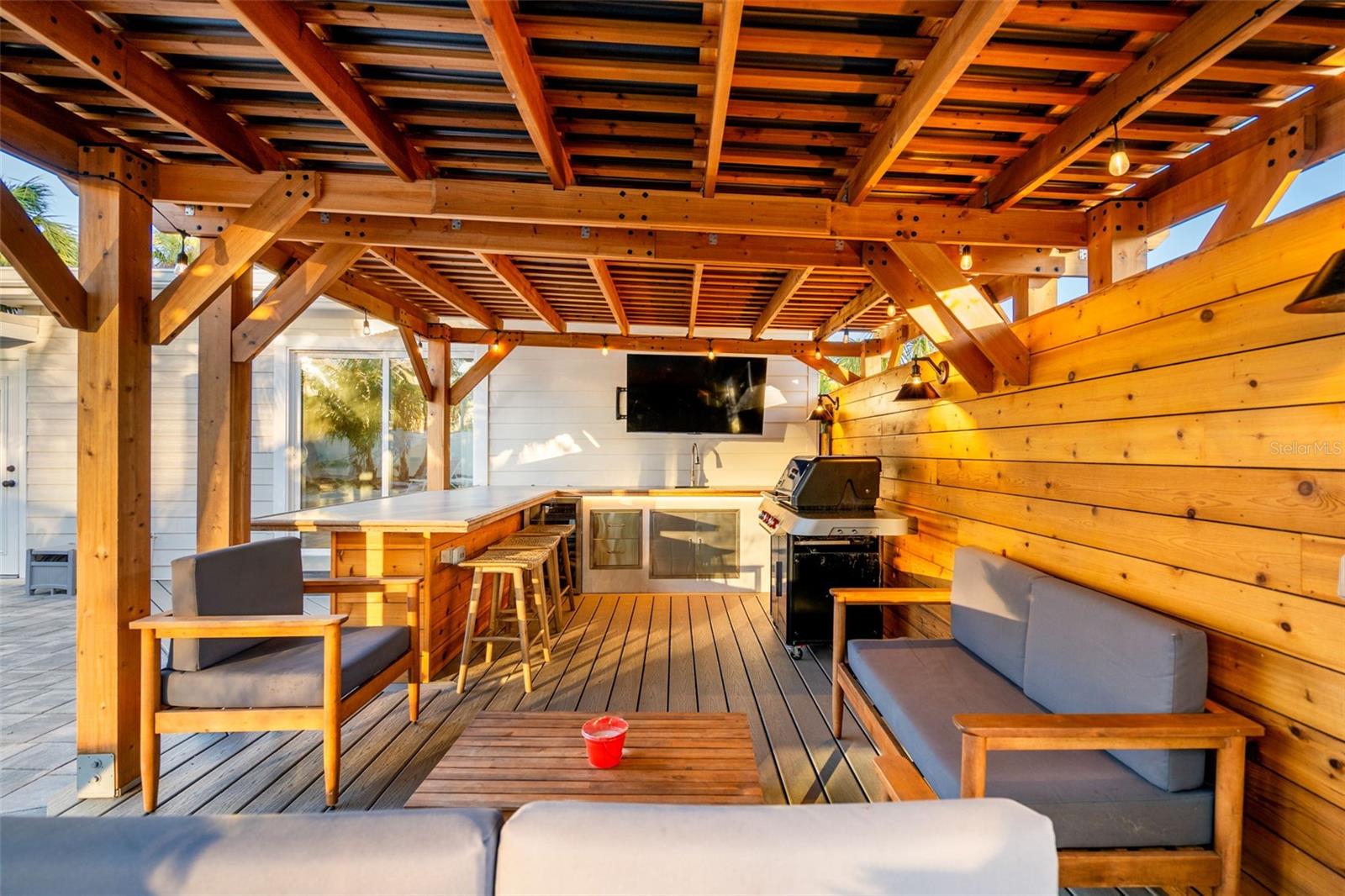 TERRACE GARDENS - Residential Lease