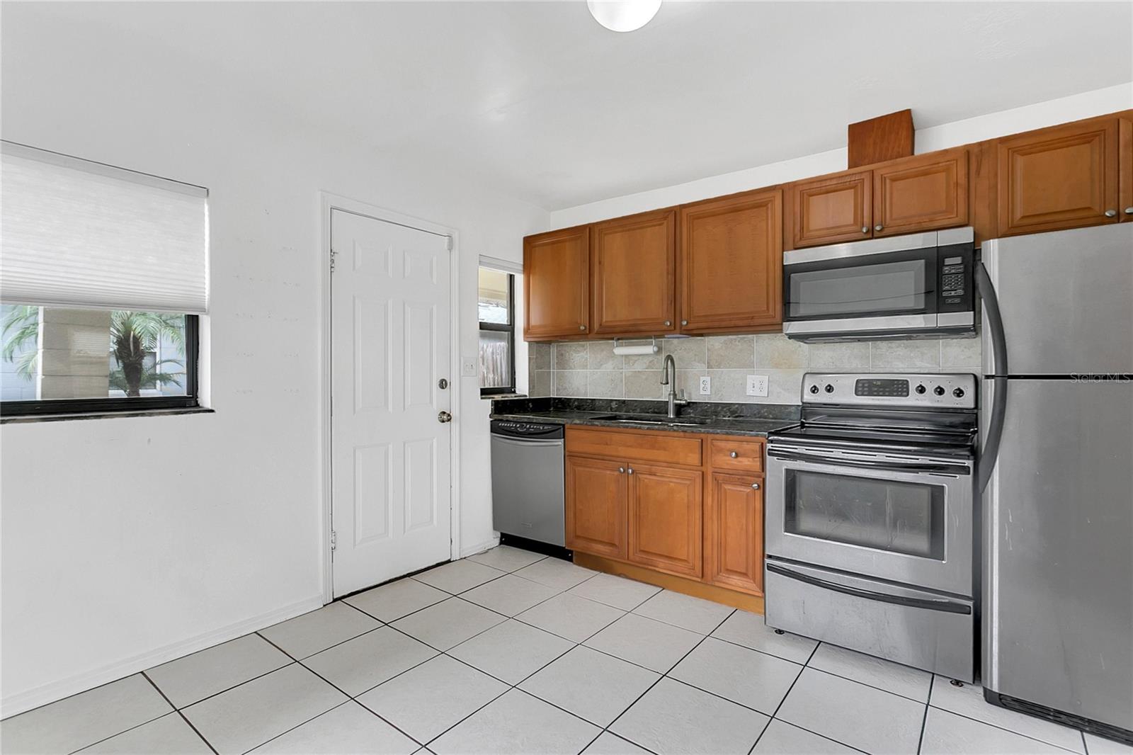 WISSAHICKON - Residential Lease