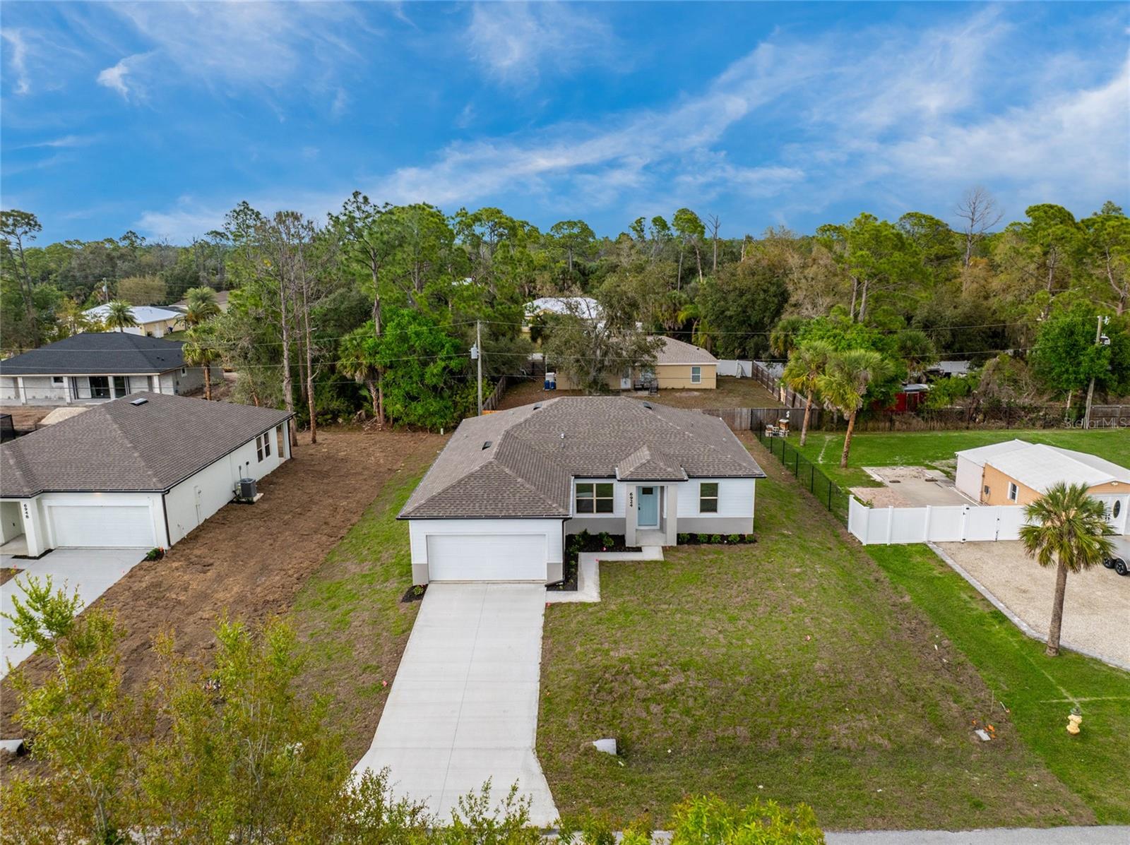 1592 - PORT CHARLOTTE SUB 36 - Residential