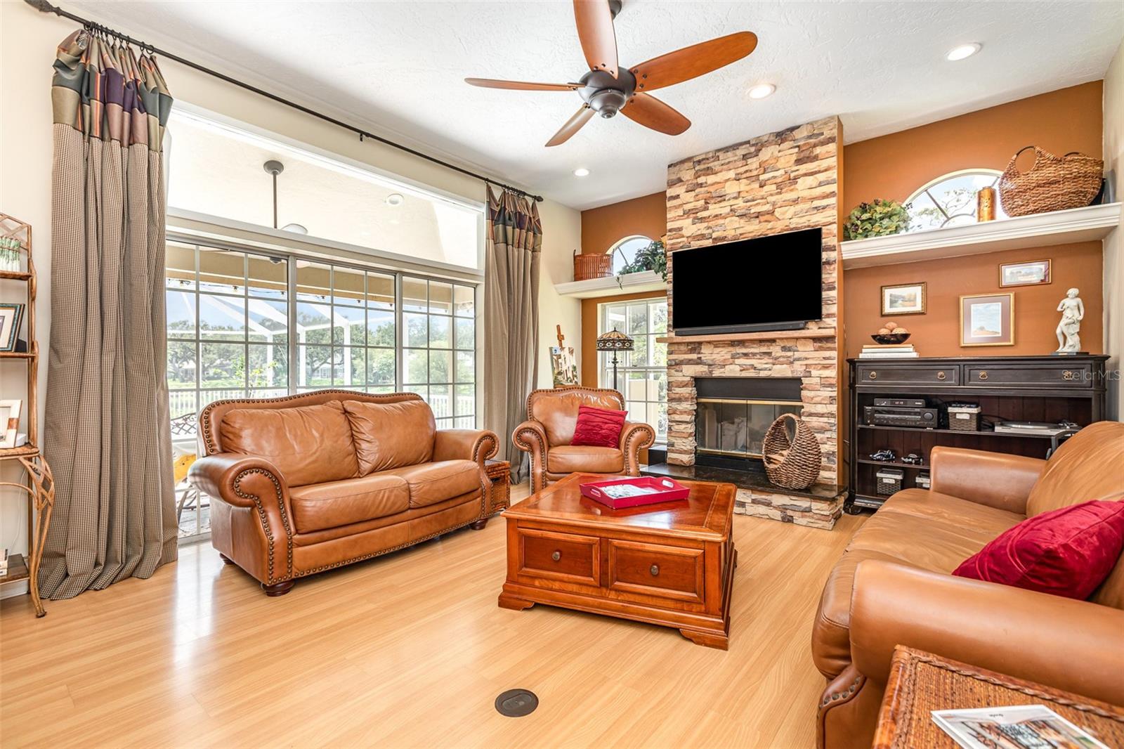 4424 FRIAR TUCK LANE