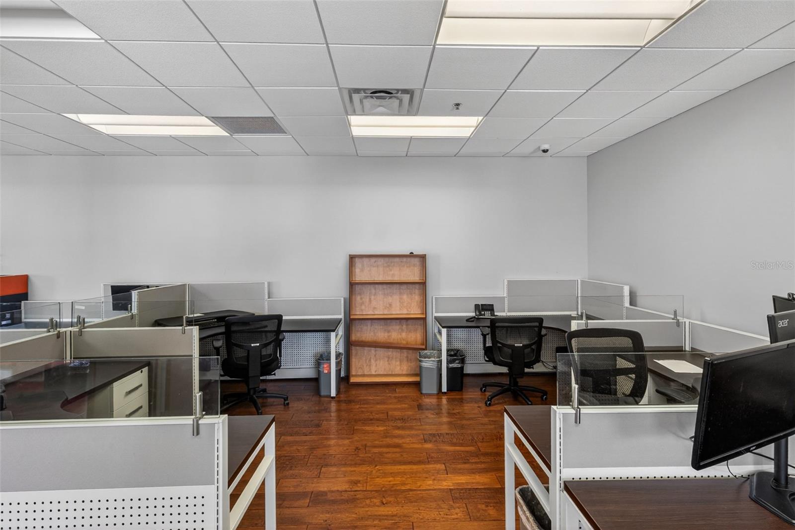 PLAZA NORTH TOWER COMM CONDO - Commercial Sale