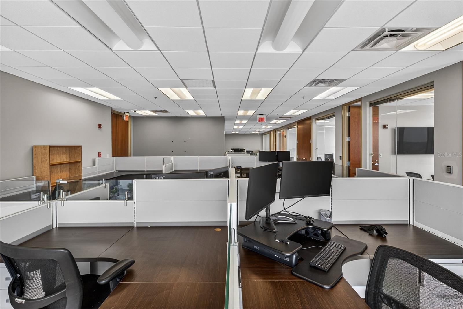 PLAZA NORTH TOWER COMM CONDO - Commercial Sale