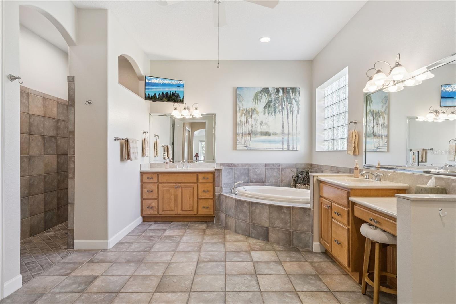 REGAL POINT UNIT 2 - Residential