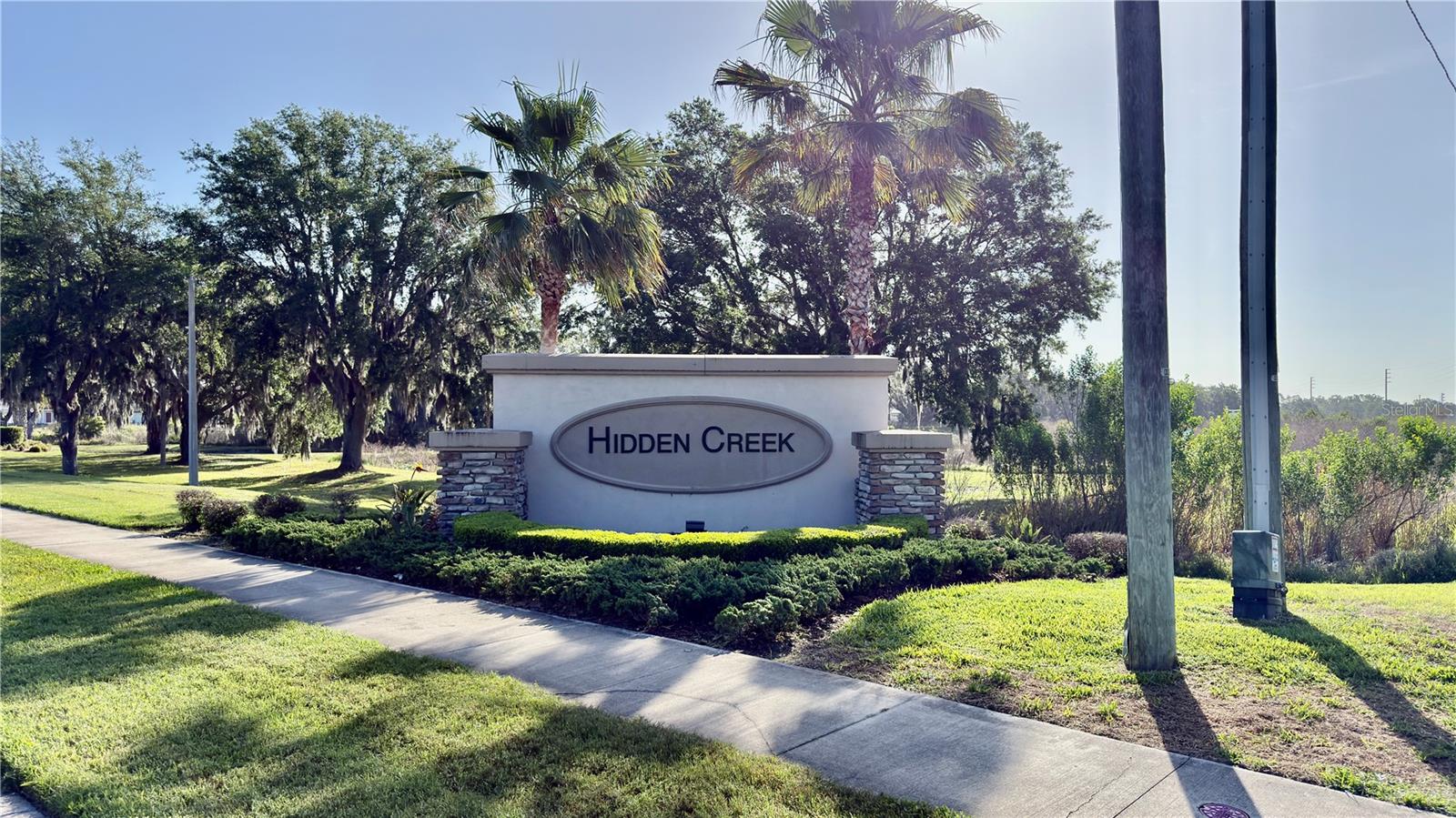 HIDDEN CREEK - Residential