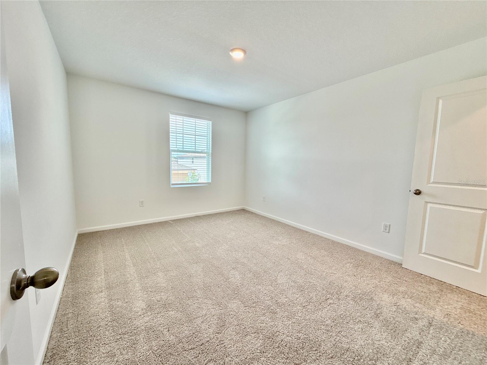 HIDDEN CREEK - Residential