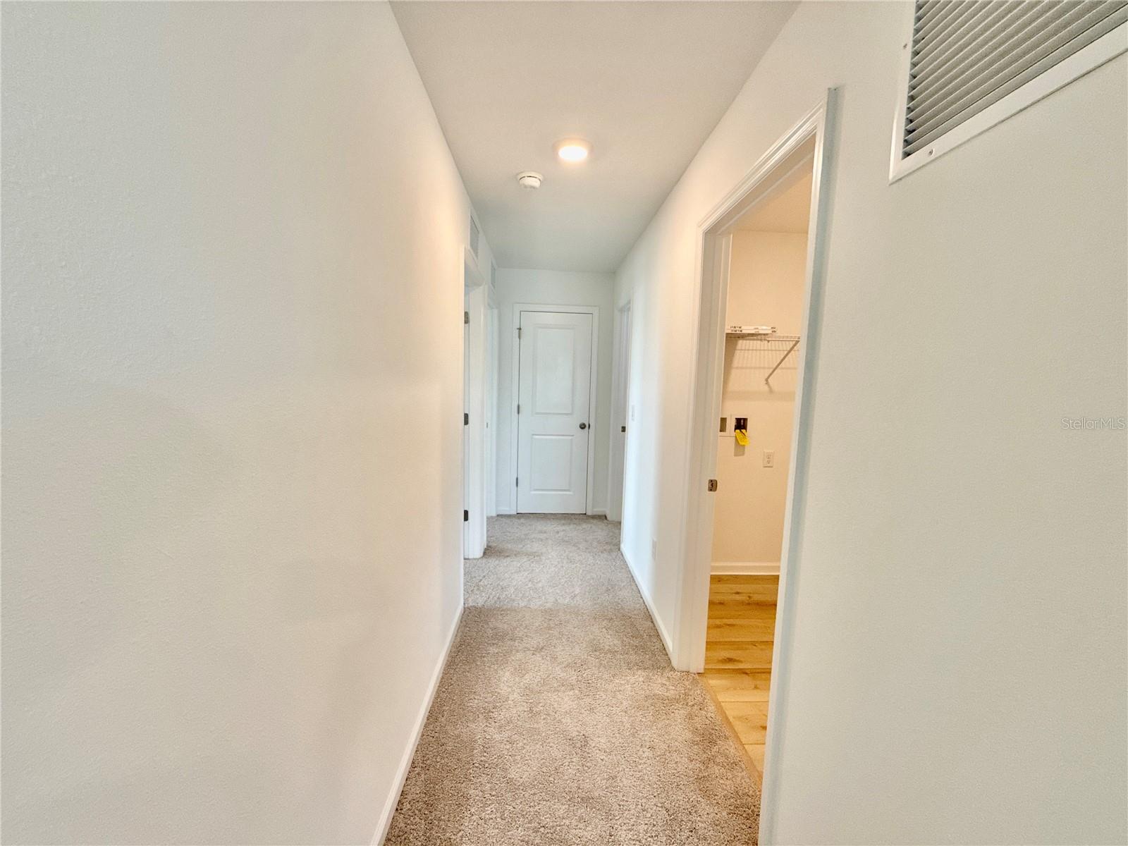 HIDDEN CREEK - Residential