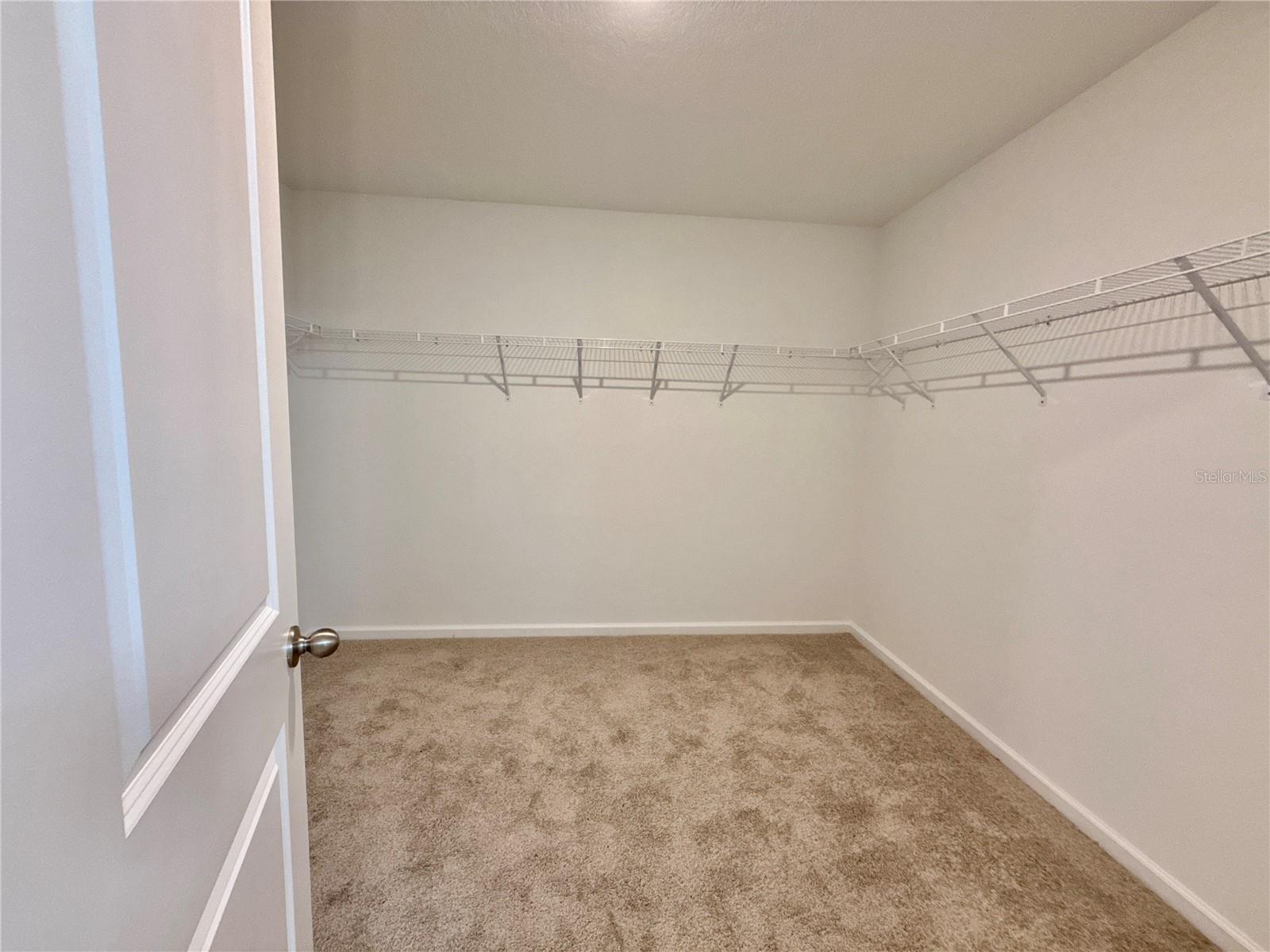 HIDDEN CREEK - Residential