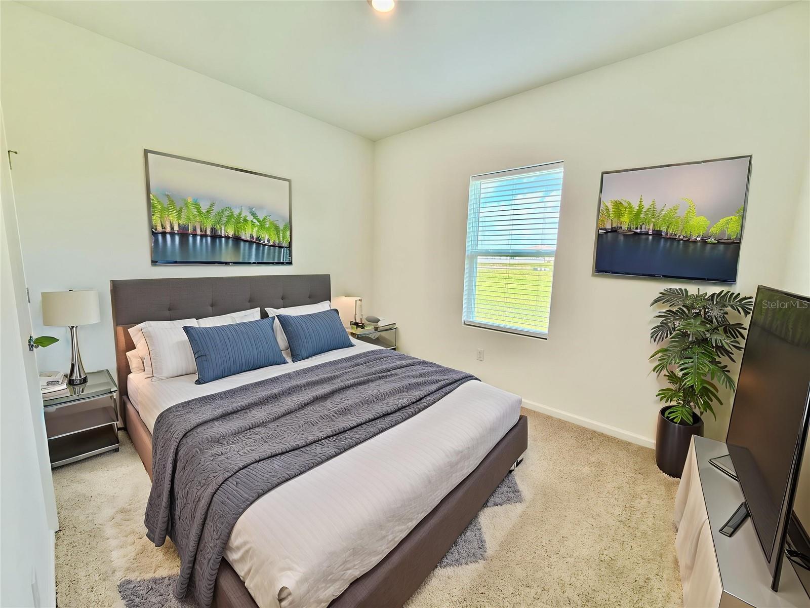 HIDDEN CREEK - Residential