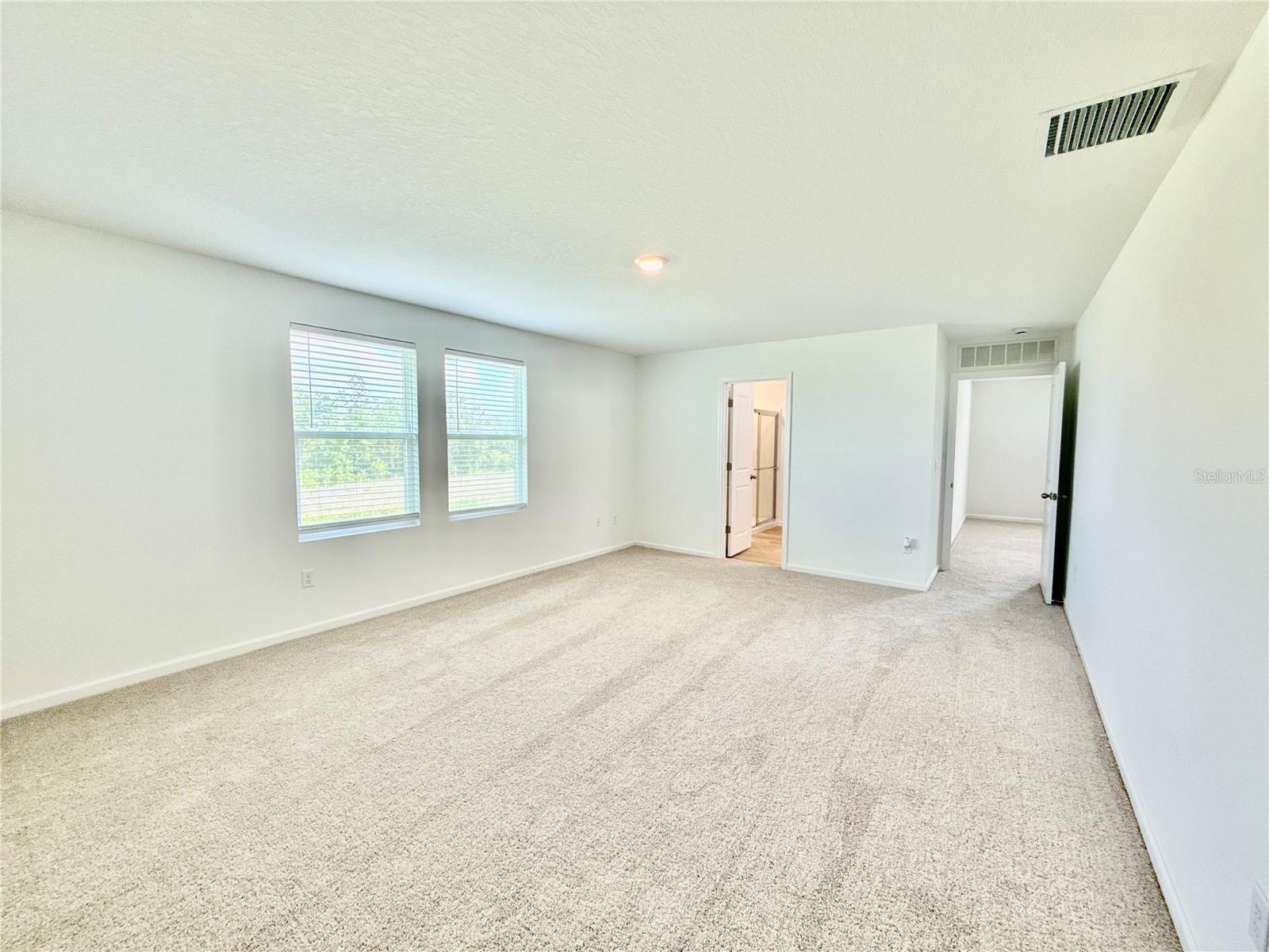 HIDDEN CREEK - Residential