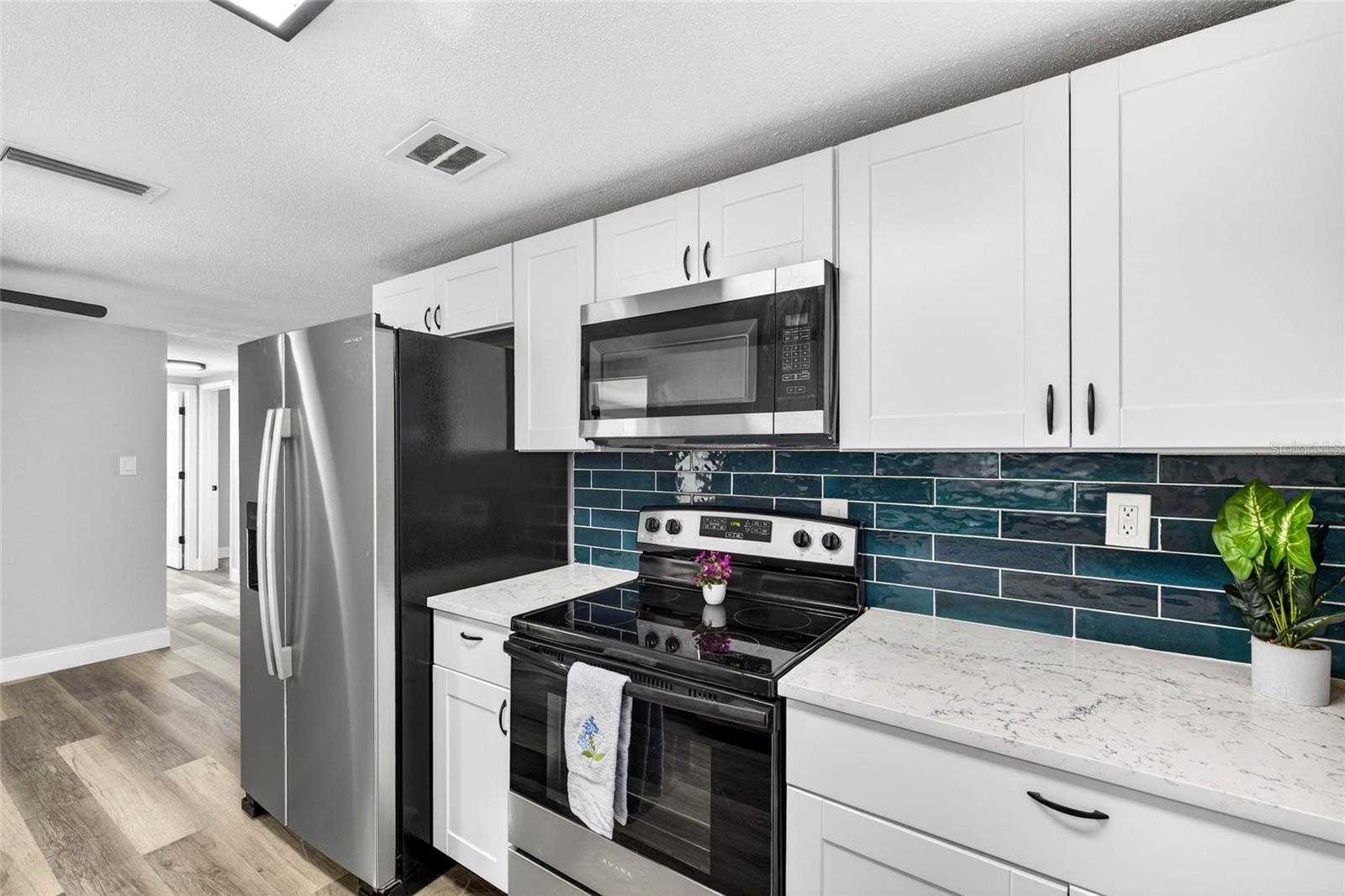 JASMINE LAKES - Residential