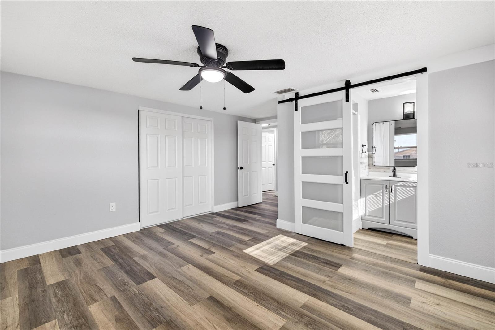 JASMINE LAKES - Residential