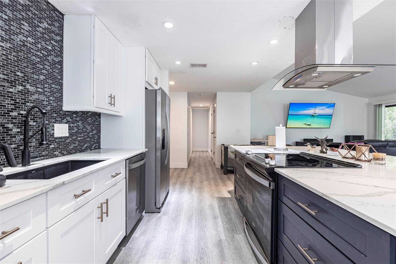 ACREAGE HEADER - Residential