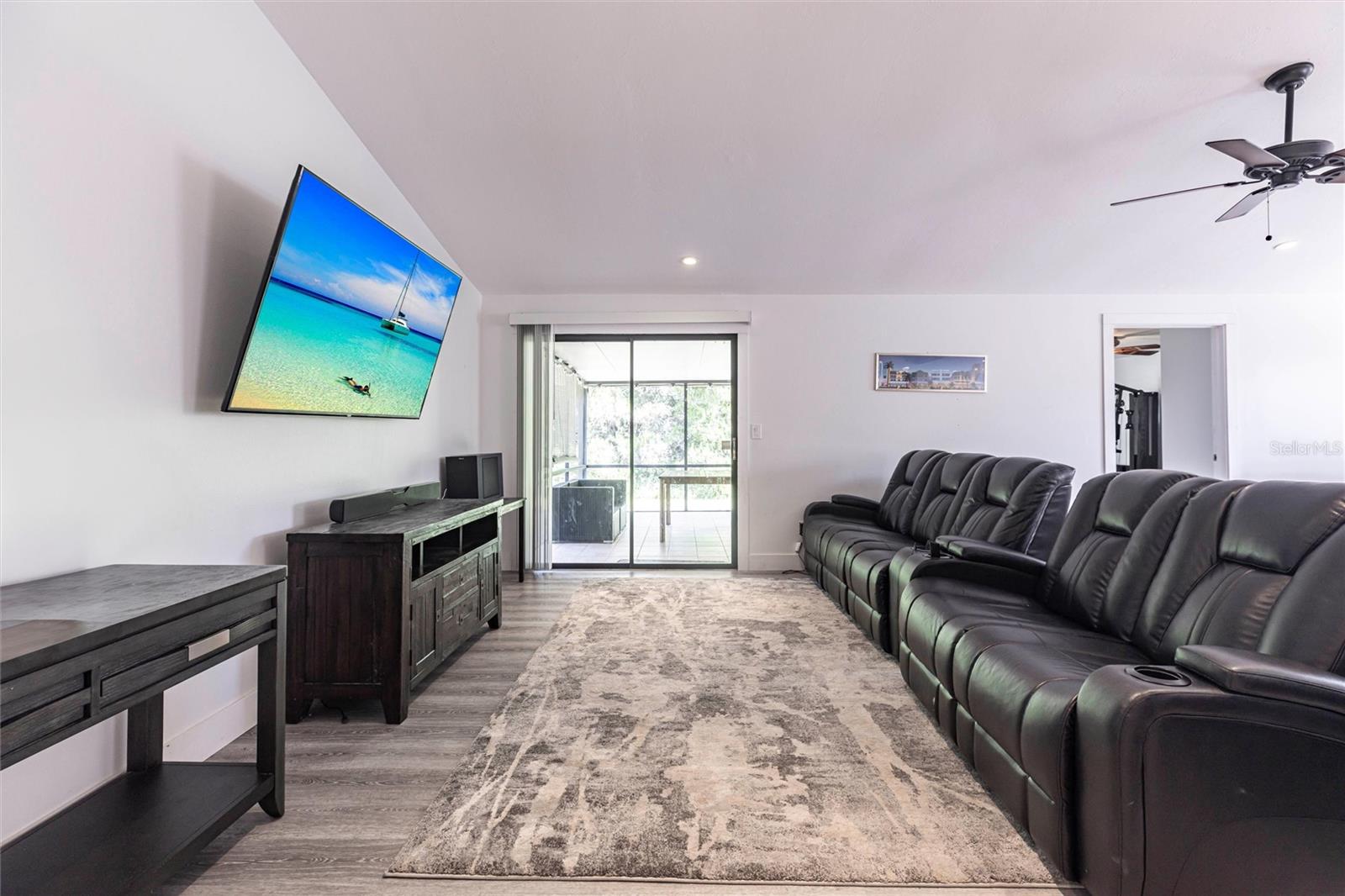 ACREAGE HEADER - Residential