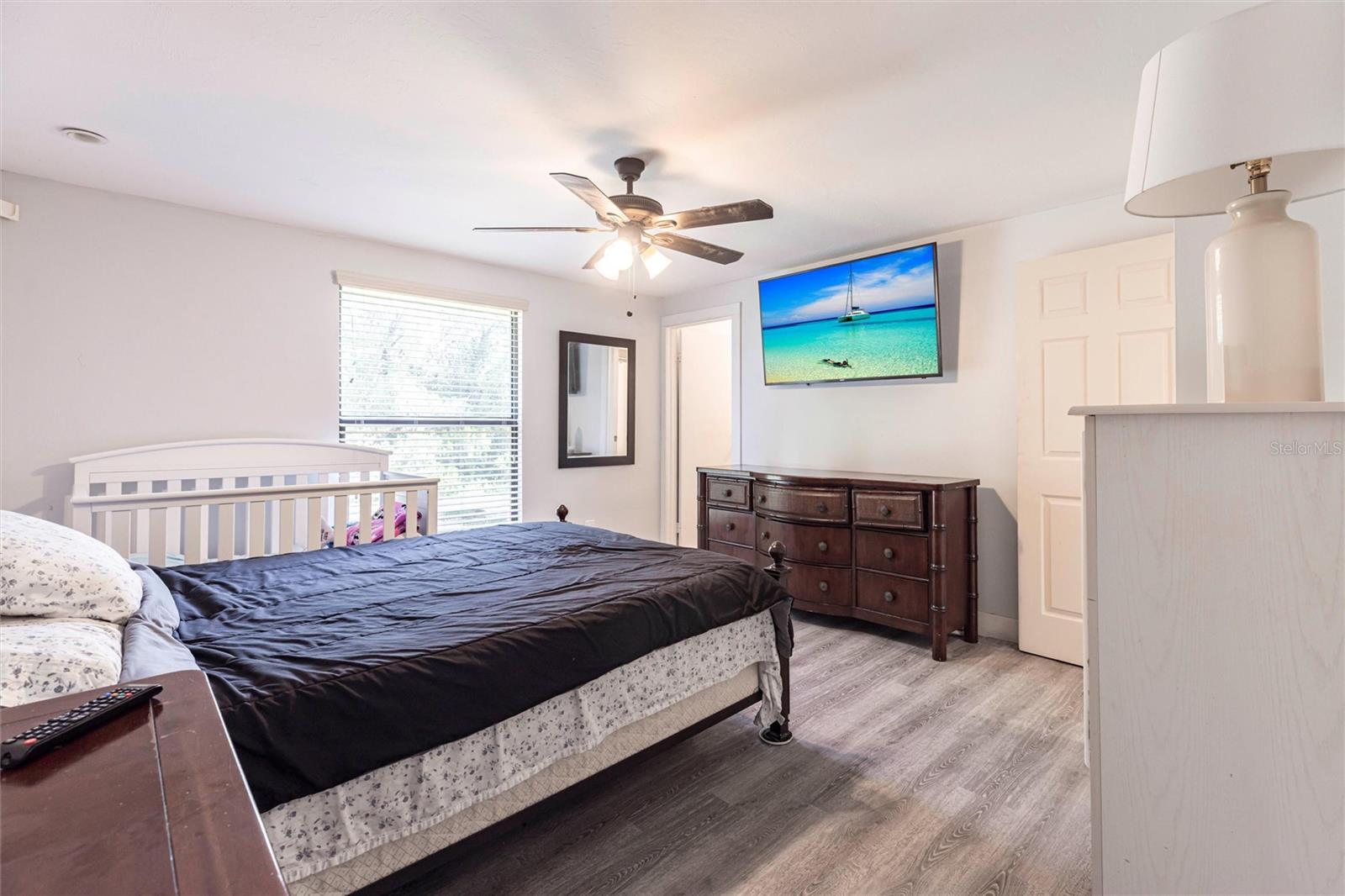 ACREAGE HEADER - Residential