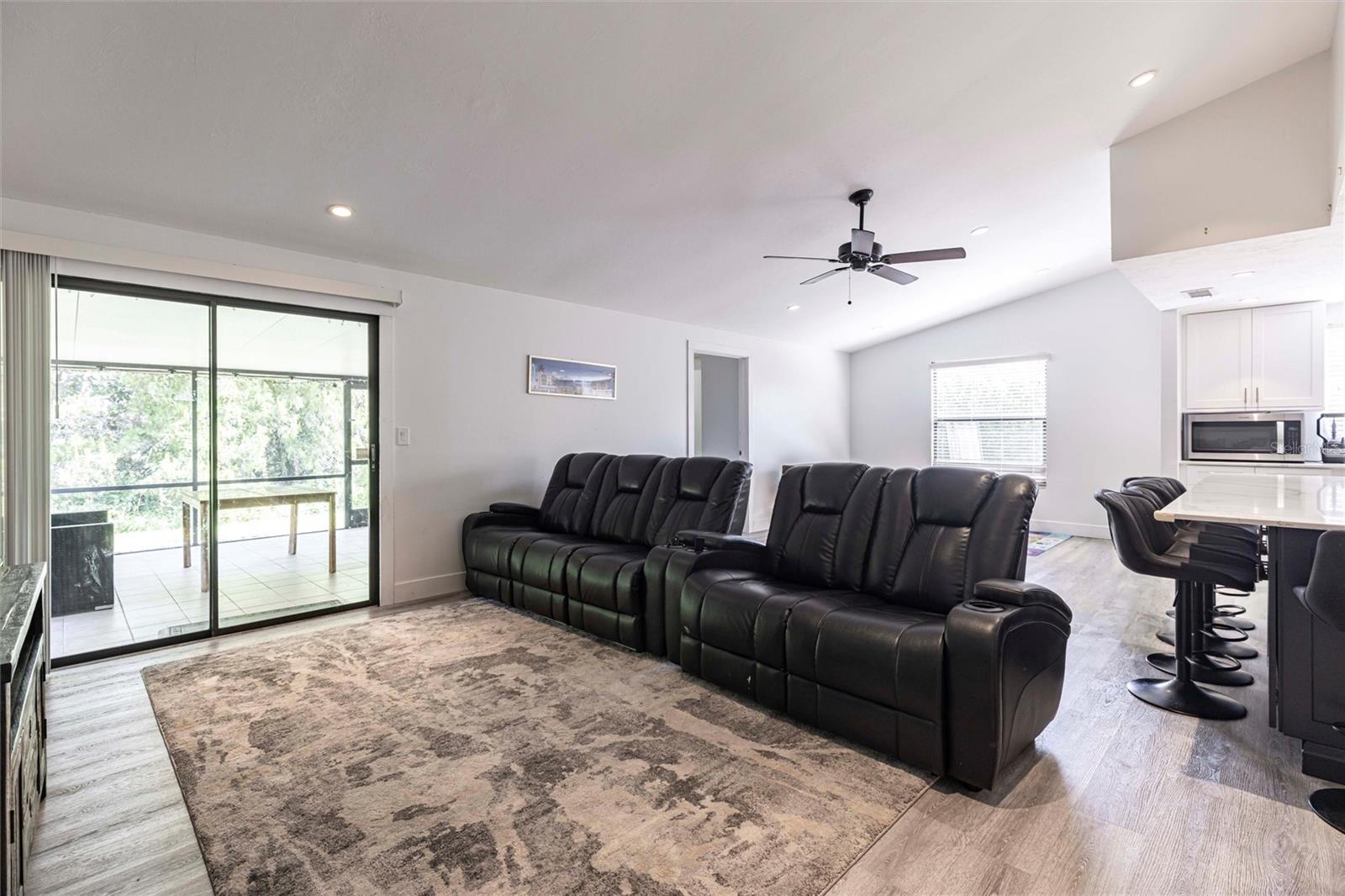 ACREAGE HEADER - Residential