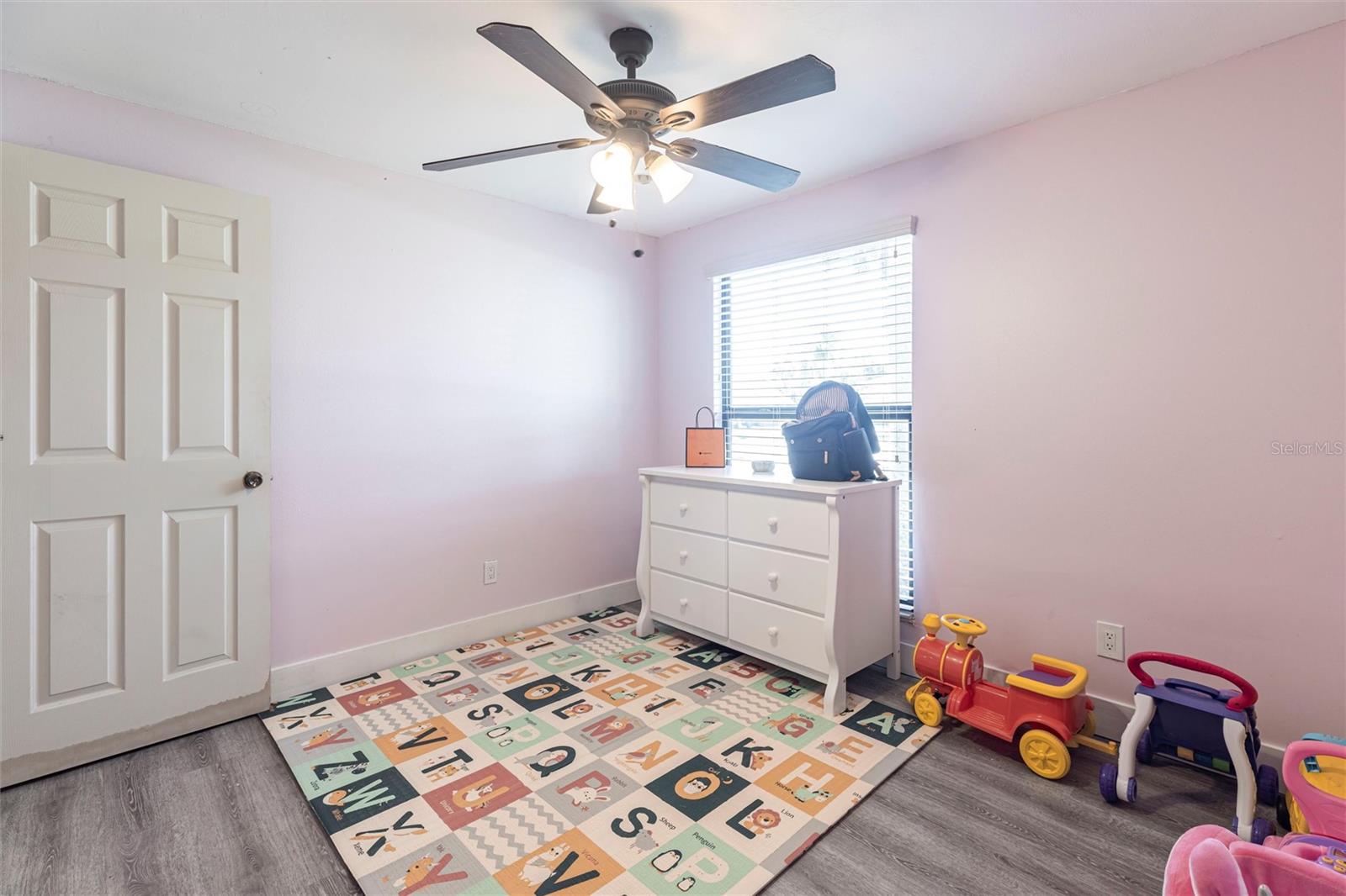 ACREAGE HEADER - Residential