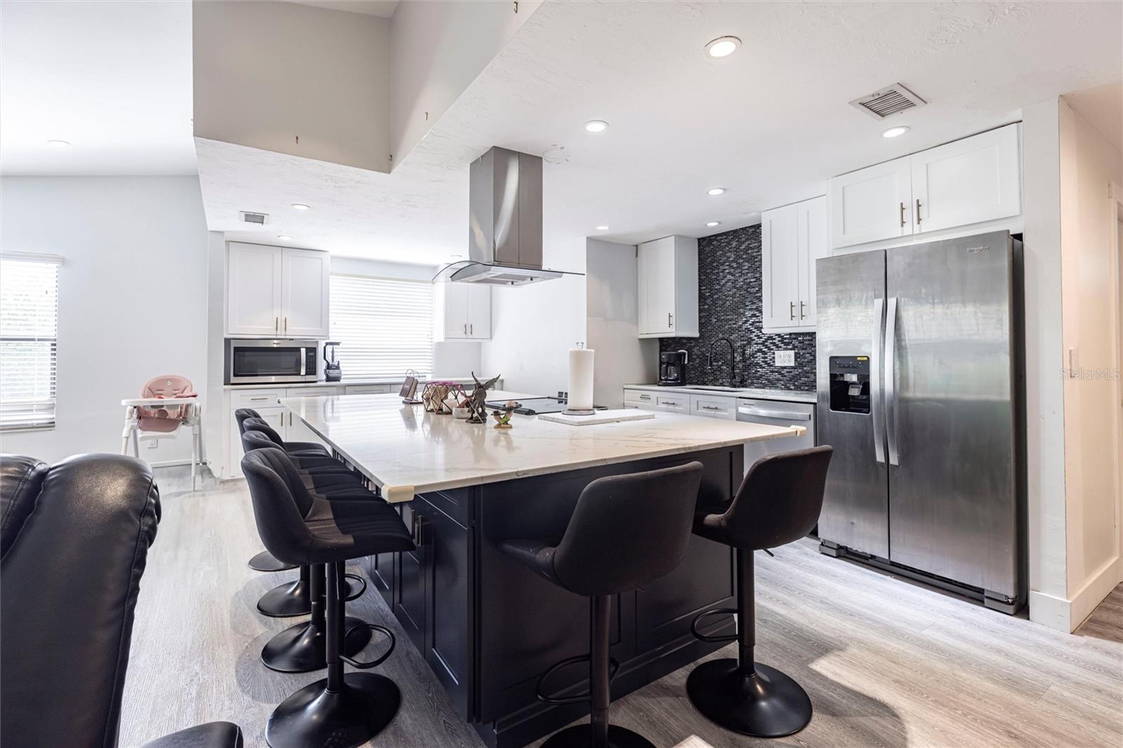 ACREAGE HEADER - Residential