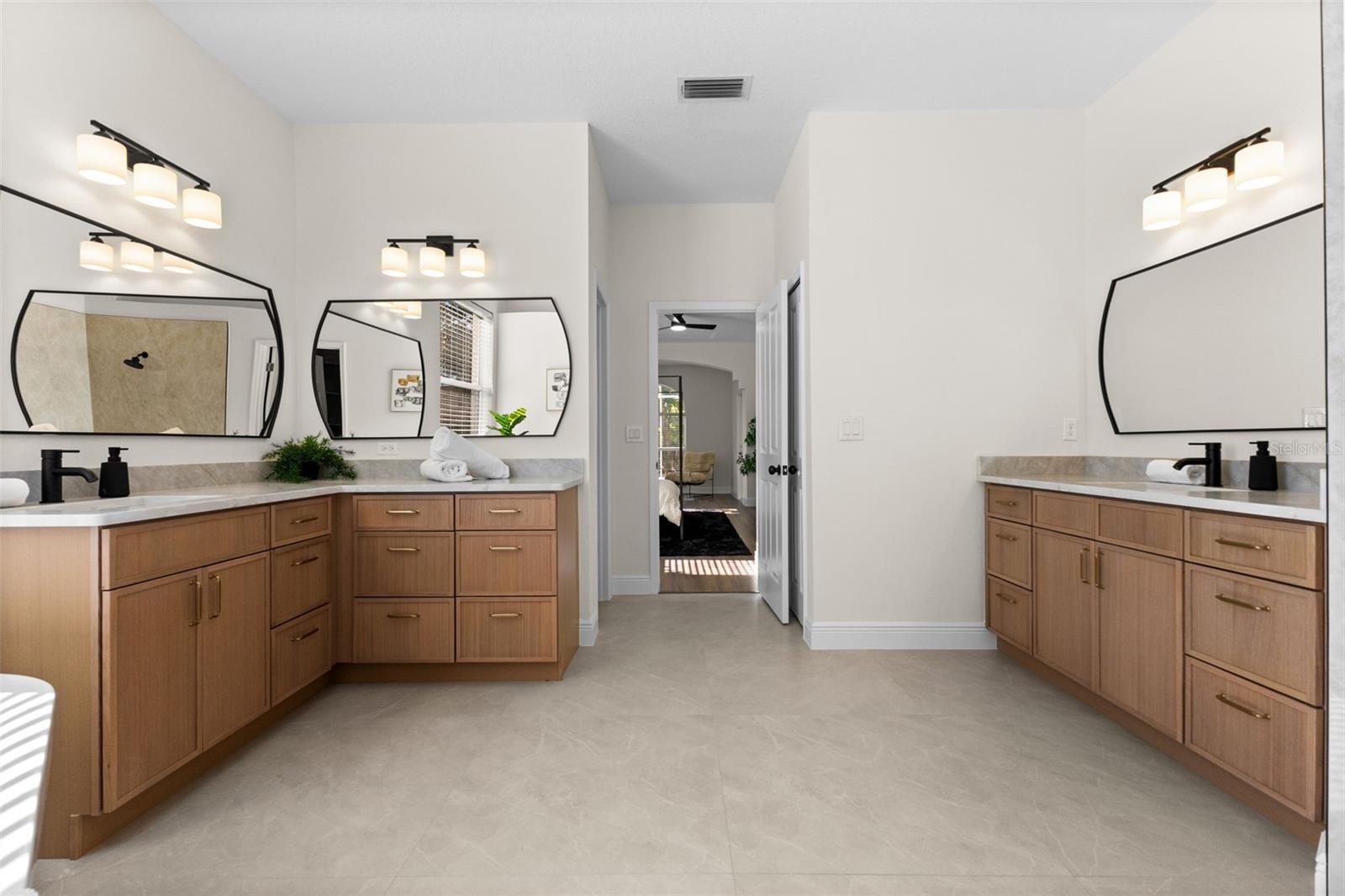 WESTCHASE SEC 371 - Residential