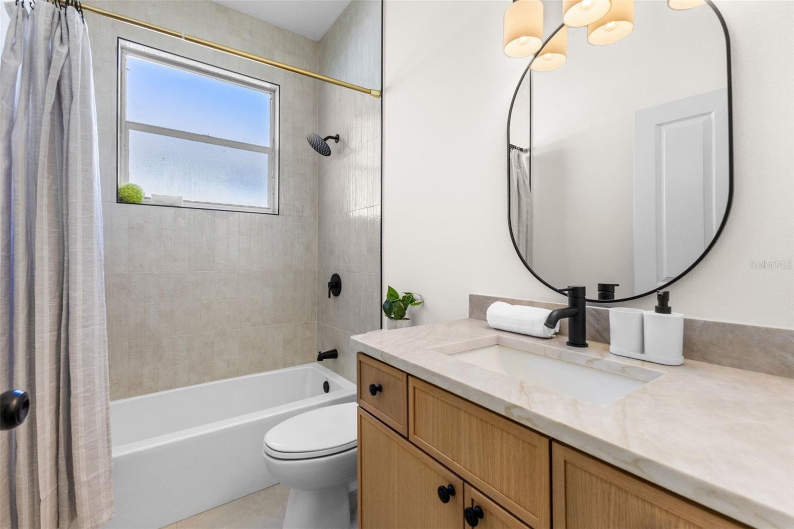 WESTCHASE SEC 371 - Residential