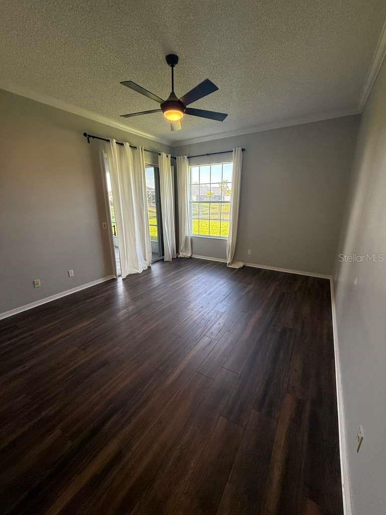 HUNTERS CREEK TR 235B PH 04 - Residential Lease