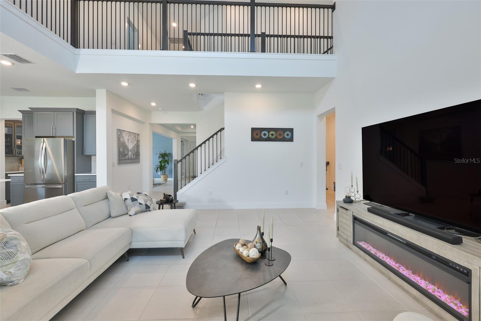 6107 GOLDEN BEACH DRIVE